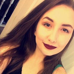 Meet your Posher, Jaclyn